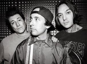 Pierce The Veil - I Can't Hear You World Tour Finale