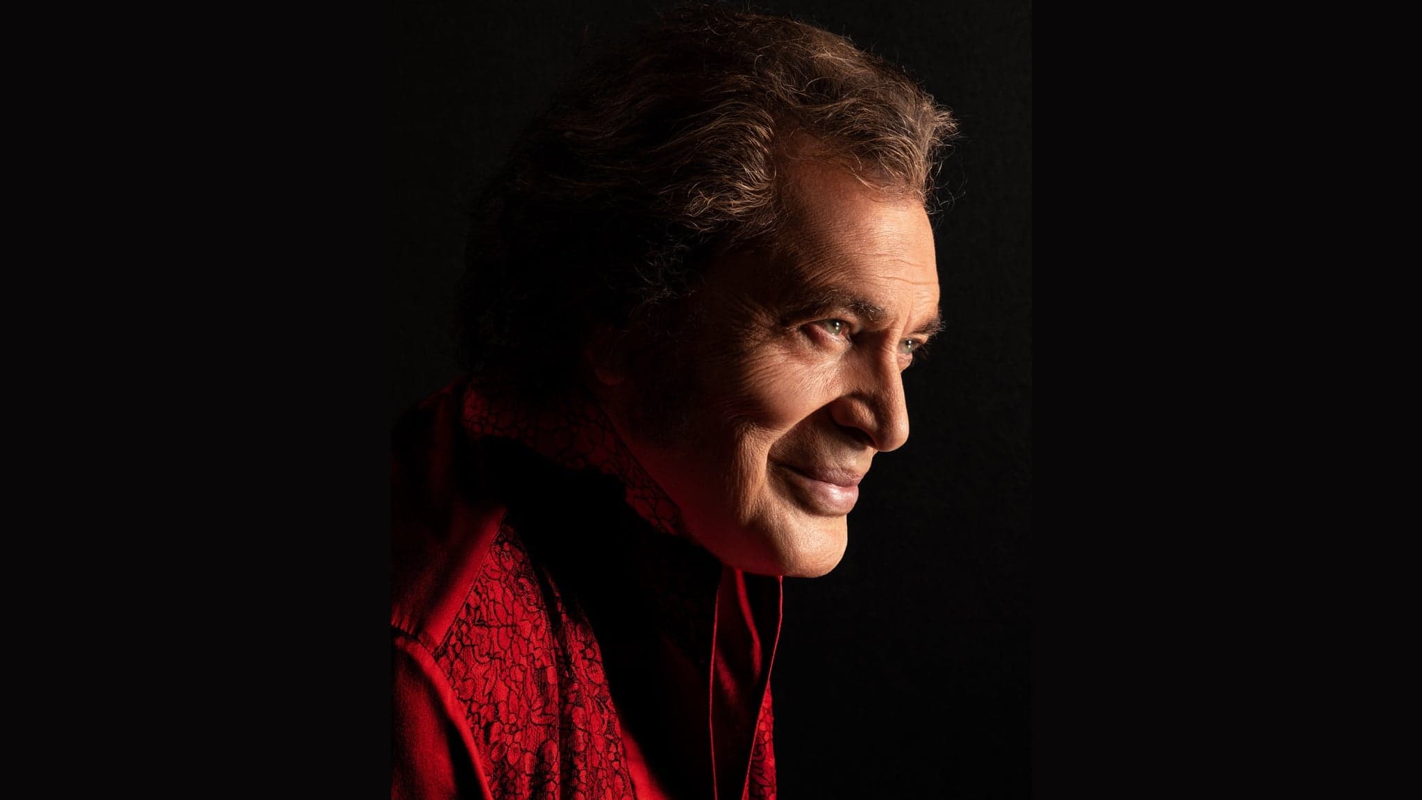 Engelbert Humperdinck A Night of Holiday Classics & Greatest Hits