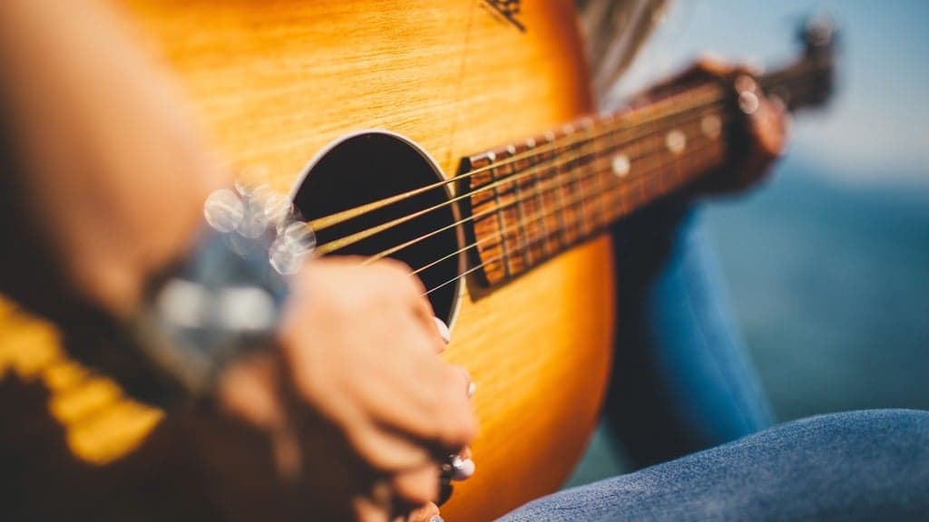 Country Night | Official Caesars Ticket + Hotel Packages